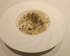 Dinner at Chinese Hanten Fureika (中国飯店 富麗華)