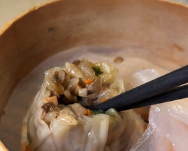 Dinner at Chinese Hanten Fureika (中国飯店 富麗華)