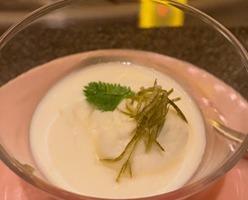 Dinner at Chinese Hanten Fureika (中国飯店 富麗華)