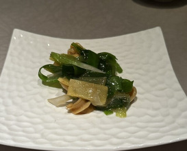 Dinner at Chinese Hanten Fureika (中国飯店 富麗華)