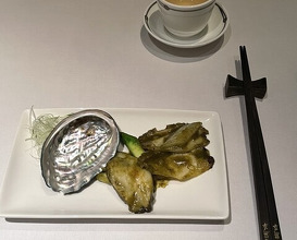 Dinner at Chinese Hanten Fureika (中国飯店 富麗華)