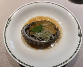 Dinner at Chinese Hanten Fureika (中国飯店 富麗華)