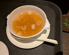 Dinner at Chinese Hanten Fureika (中国飯店 富麗華)