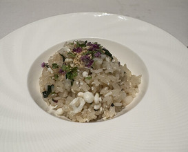 Dinner at Chinese Hanten Fureika (中国飯店 富麗華)