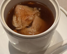 Dinner at Chinese Hanten Fureika (中国飯店 富麗華)