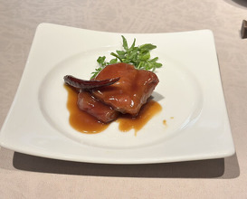 Dinner at Chinese Hanten Fureika (中国飯店 富麗華)