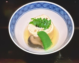 Dinner at Hassun (八寸)