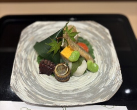 Dinner at Hassun (八寸)