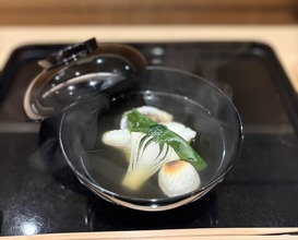Dinner at Hassun (八寸)