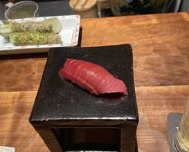 Dinner at HATSUNEZUSHI (初音鮨)