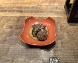 Dinner at HATSUNEZUSHI (初音鮨)