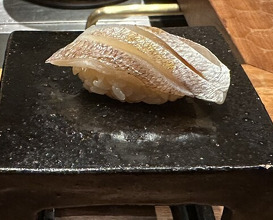 Dinner at HATSUNEZUSHI (初音鮨)