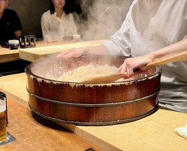 Dinner at HATSUNEZUSHI (初音鮨)