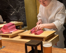 Dinner at HATSUNEZUSHI (初音鮨)