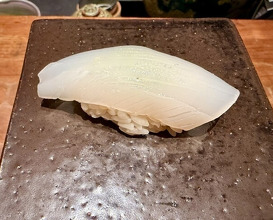 Dinner at HATSUNEZUSHI (初音鮨)