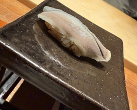 Dinner at HATSUNEZUSHI (初音鮨)