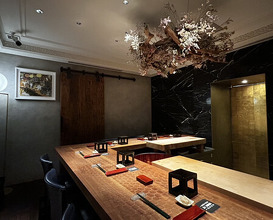 Dinner at HATSUNEZUSHI (初音鮨)