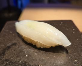 Dinner at HATSUNEZUSHI (初音鮨)