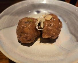 Dinner at HATSUNEZUSHI (初音鮨)