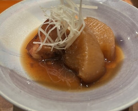 Dinner at HATSUNEZUSHI (初音鮨)