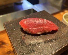 Dinner at HATSUNEZUSHI (初音鮨)