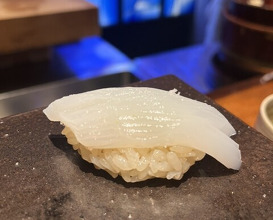 Dinner at HATSUNEZUSHI (初音鮨)