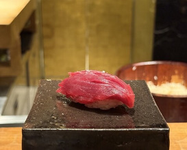Dinner at HATSUNEZUSHI (初音鮨)
