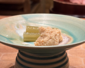 Dinner at HATSUNEZUSHI (初音鮨)