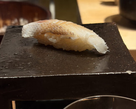 Dinner at HATSUNEZUSHI (初音鮨)