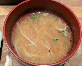 Dinner at HATSUNEZUSHI (初音鮨)