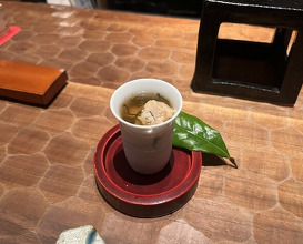 Dinner at HATSUNEZUSHI (初音鮨)