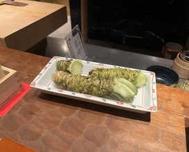 Dinner at HATSUNEZUSHI (初音鮨)