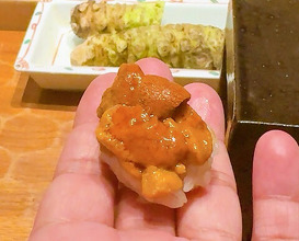 Dinner at HATSUNEZUSHI (初音鮨)