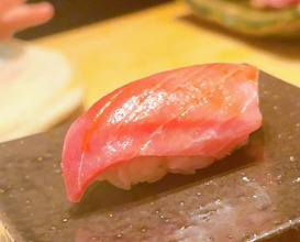 Dinner at HATSUNEZUSHI (初音鮨)