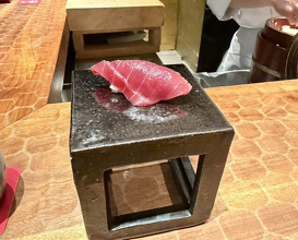 Dinner at HATSUNEZUSHI (初音鮨)