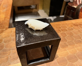 Dinner at HATSUNEZUSHI (初音鮨)