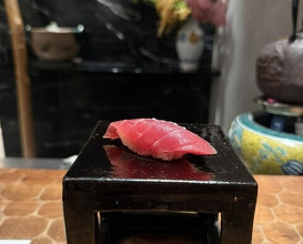 Dinner at HATSUNEZUSHI (初音鮨)