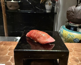 Dinner at HATSUNEZUSHI (初音鮨)