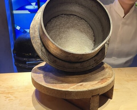 Dinner at HATSUNEZUSHI (初音鮨)