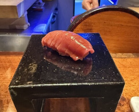 Dinner at HATSUNEZUSHI (初音鮨)