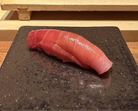 Dinner at HATSUNEZUSHI (初音鮨)