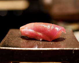 Dinner at HATSUNEZUSHI (初音鮨)
