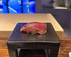 Dinner at HATSUNEZUSHI (初音鮨)