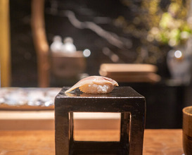 Dinner at HATSUNEZUSHI (初音鮨)