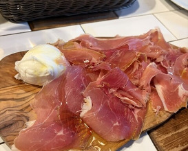 Dinner at IL PIZZAIOLO (イル・ピッツァイオーロ)