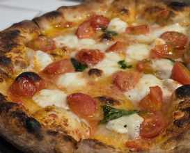 Dinner at IL PIZZAIOLO (イル・ピッツァイオーロ)