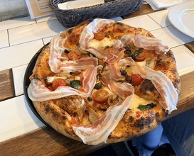 Dinner at IL PIZZAIOLO (イル・ピッツァイオーロ)