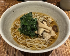 Dinner at Teuchi Soba Jiyu San (手打蕎麦 じゆうさん)