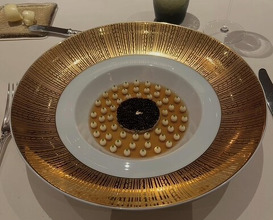 Dinner at Gastronomy Joel Robuchon (ガストロノミー ジョエル・ロブション)