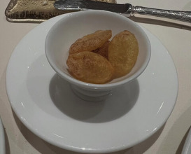 Dinner at Gastronomy Joel Robuchon (ガストロノミー ジョエル・ロブション)